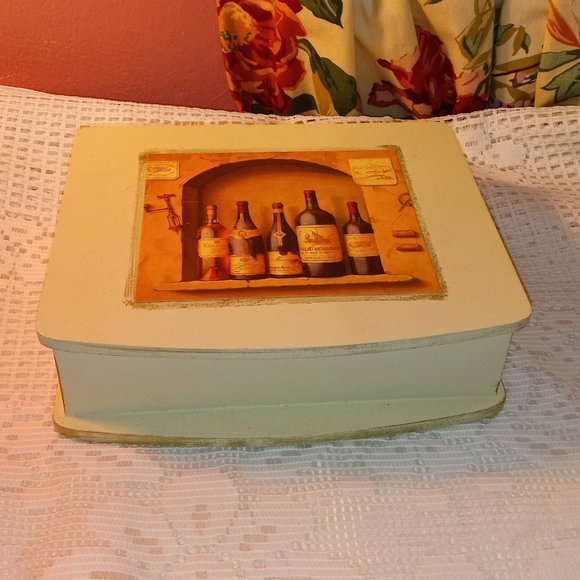 BEAUTIFUL WOODEN COLORFUL STORAGE BOX EMPTY - Picture 7 of 7